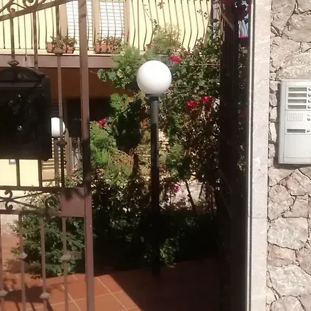 Casa Dell'Oleandro Apartment Gallodoro Exterior photo