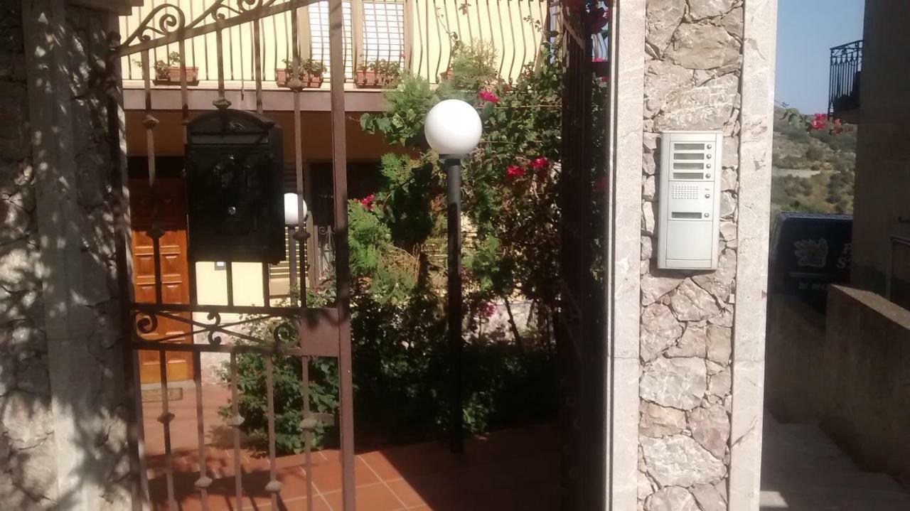 Apartment Casa Dell'oleandro Gallodoro